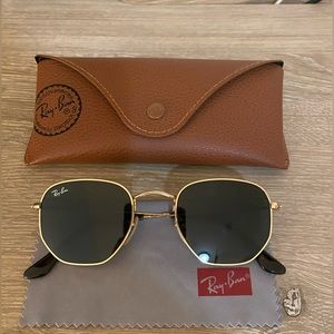 Ray-Ban Hexagonal Flat Lenses Sunglasses